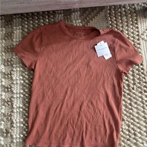 American Eagle Outfitters Women's Short Sleeve Rust Tee